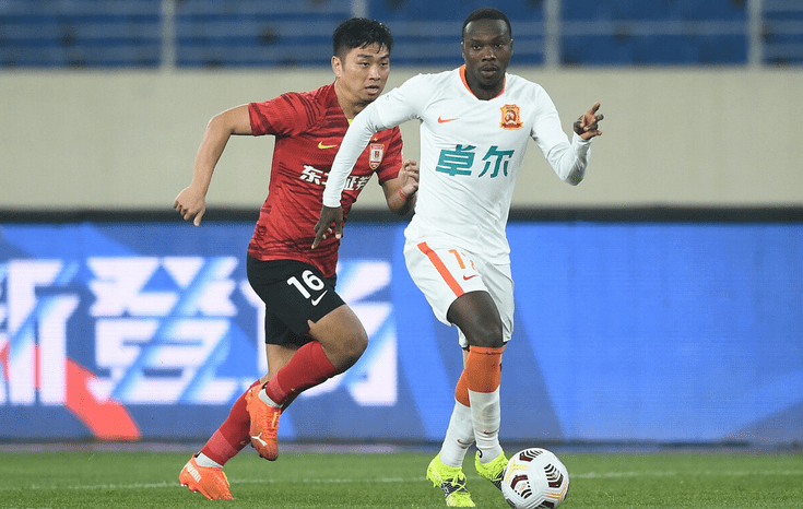 lol最新客户端下载-关于莱比锡迎中超关键赛，冲刺阶段外线爆发，质疑声仍在，赛程密集仍需轮换的信息